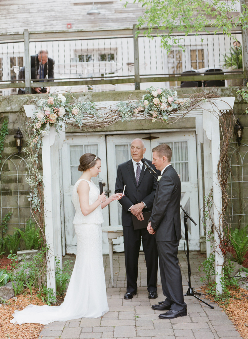 Grand_Rapids_wedding_photographer_30